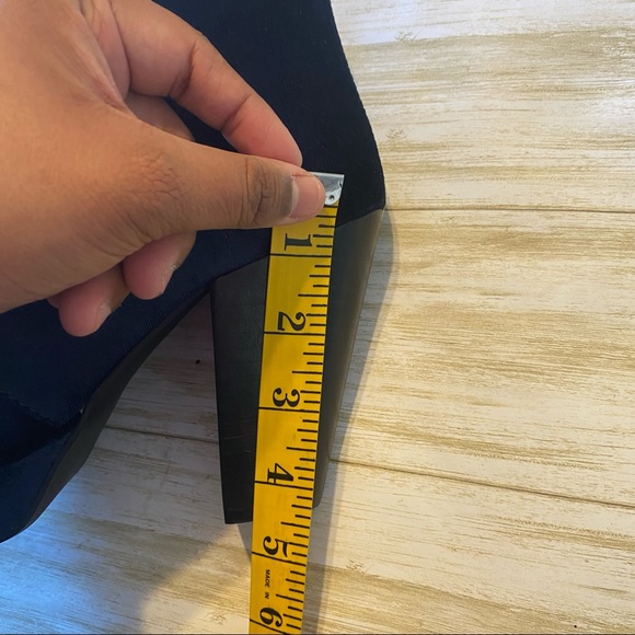 Steve Madden Booties 8 - Picture 2 of 9